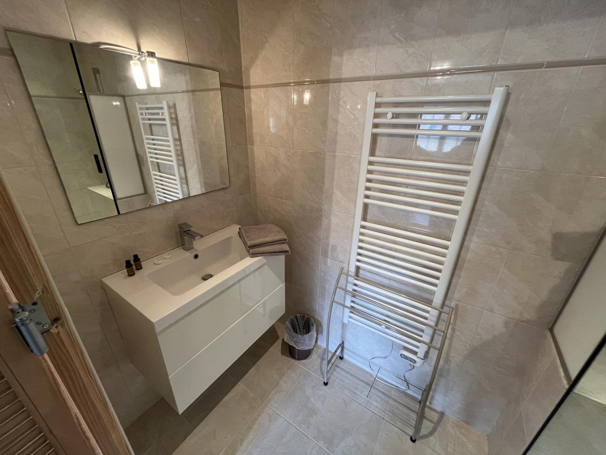 Ecurie Des Charmes A 5 Minutes De La Plage Merville-Franceville-Plage Bagian luar foto